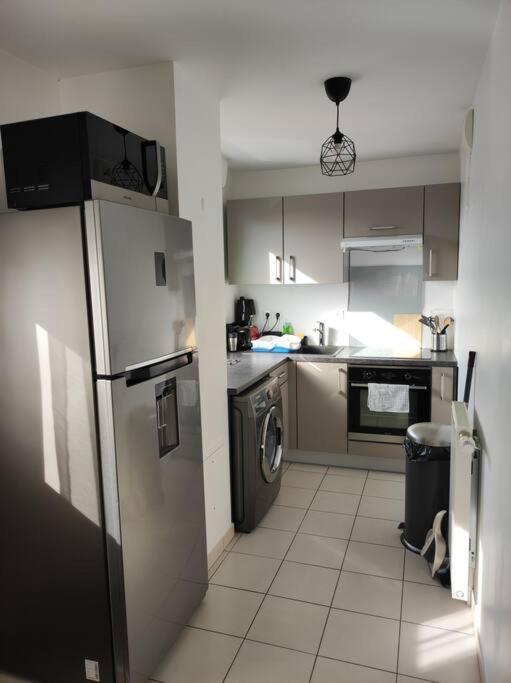 Charmant Appartement Proche Paris オーボンヌ エクステリア 写真